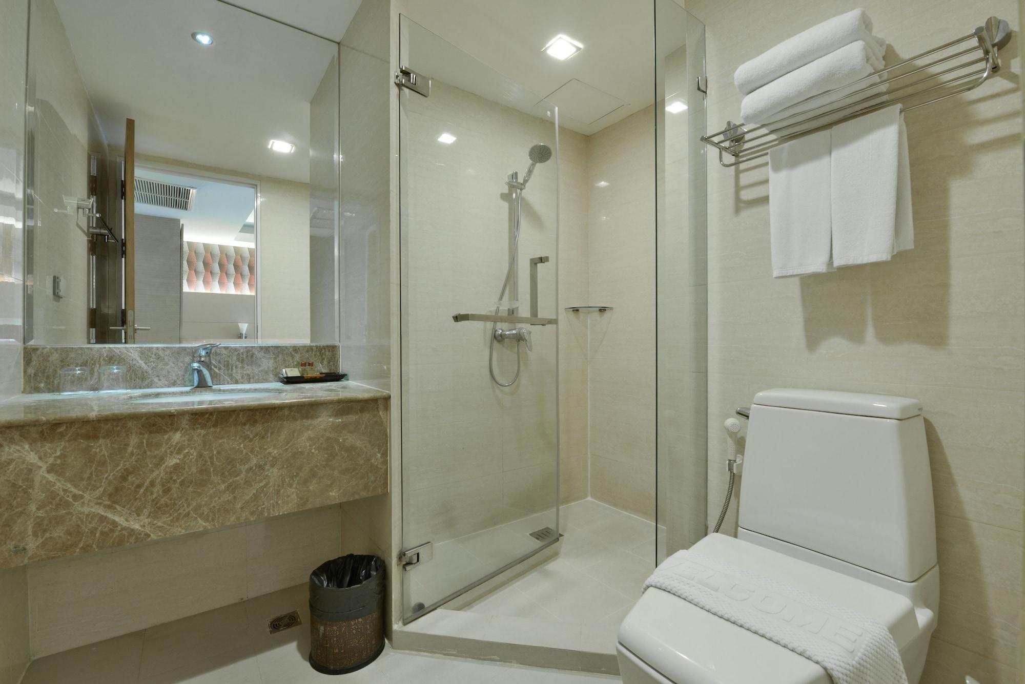 PRESTIGE SUITES BANGKOK - BOOK YOUR STAY IN ADVANCE AND SAVE ON GREAT RATES